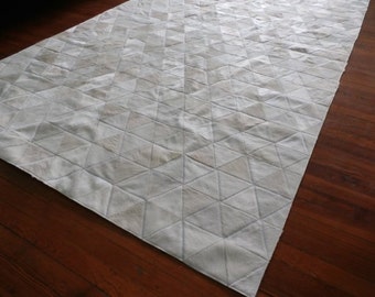 Koeienhuid patchwork tapijt *RAW leer Argentinië-COWHIDE patchwork tapijten-gratis verzending-mix van wit en crèmes, 5' x 7'