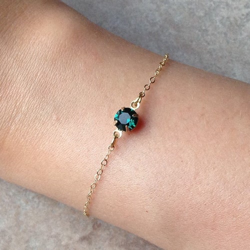 Tiny Bracelet
