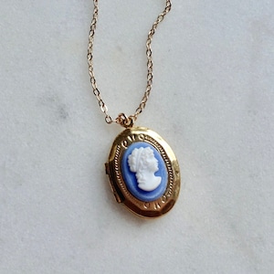 Cameo necklace, vintage cameo necklace, cameo jewelry, victorian necklace, cute necklace, everyday necklace, royal necklace
