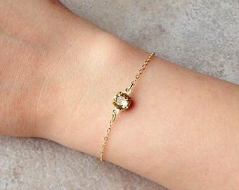 Light topaz bracelet, minimalist gold bracelet, gold dainty bracelet, november birthstone, topaz jewelry, delicate bracelet, topaz bracelet