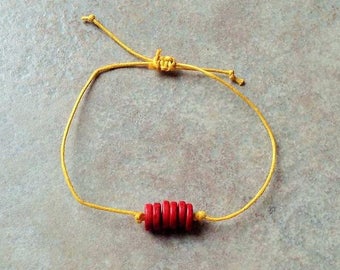 Red disc bracelet, disc bracelet, delicate cord bracelet, bohemian bracelet, friendship bracelet, trendy bracelet, disc jewelry