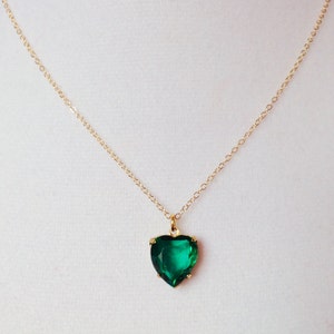 Emerald necklace, emerald heart necklace, beautiful jewelry, statement necklace, green dainty necklace, gold heart necklace, emerald jewelry