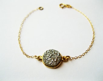 Silver natural druzy bracelet, druzy bracelet, dainty silver bracelet, druzy bracelet, silver bracelet, druzy jewelry, simple minimalist