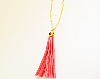 Klosje ketting roze kwast ketting, kwast sieraden, kleurrijke sieraden, licht roze halsketting, gelaagdheid ketting, verklaring ketting