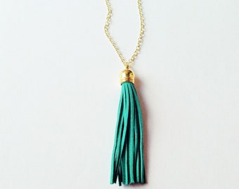 Tassel necklace, green  tassel necklace, tassel jewelry, colorful jewelry, green necklace, layering necklace, statement necklace