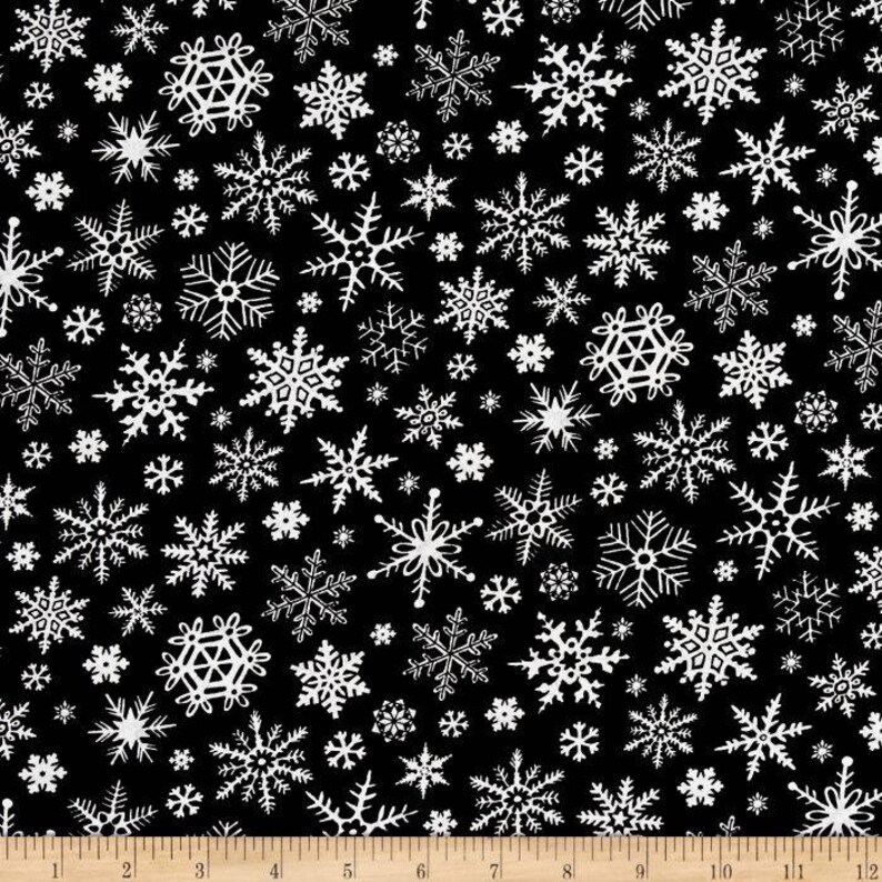 Blue Christmas Dogs FQ Fat Quarter Fabric Glitter Hohoho 100/% Cotton Quilting