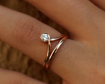 Gold Chevron engagement ring, Wedding band, Wedding ring set