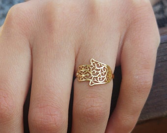 hamsa ring, Gold hamsa ring (small surface), Goldfilled hamsa ring, hand ring, hand of god ring, filigree hamsa ring, unique hamsa ring