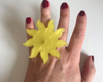 Enorme sol grandes anillos de resina 399-geométrica enorme sol amarillo gran anillo ajustable resina epoxi usable arte mini escultura