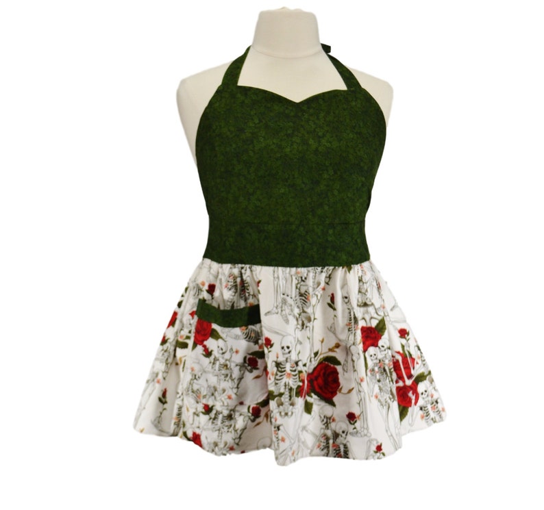 roses plus size clothing