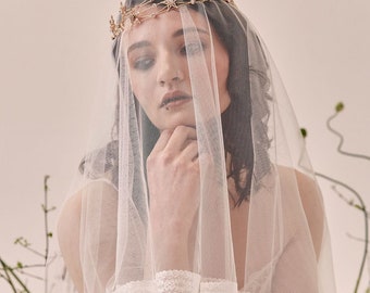 NADINE SHORT VEIL mini wedding veil, short veil, vintage veil, romantic veil, wedding veil, lace veil