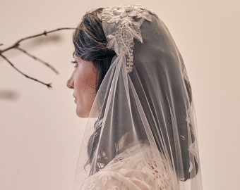 AURELIA VINTAGE VEIL Juliette cap veil, Kate moss veil, antique style veil, unique veil, wedding veil