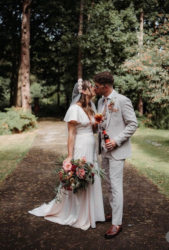 Vestido de novia sencillo y elegante hotsell