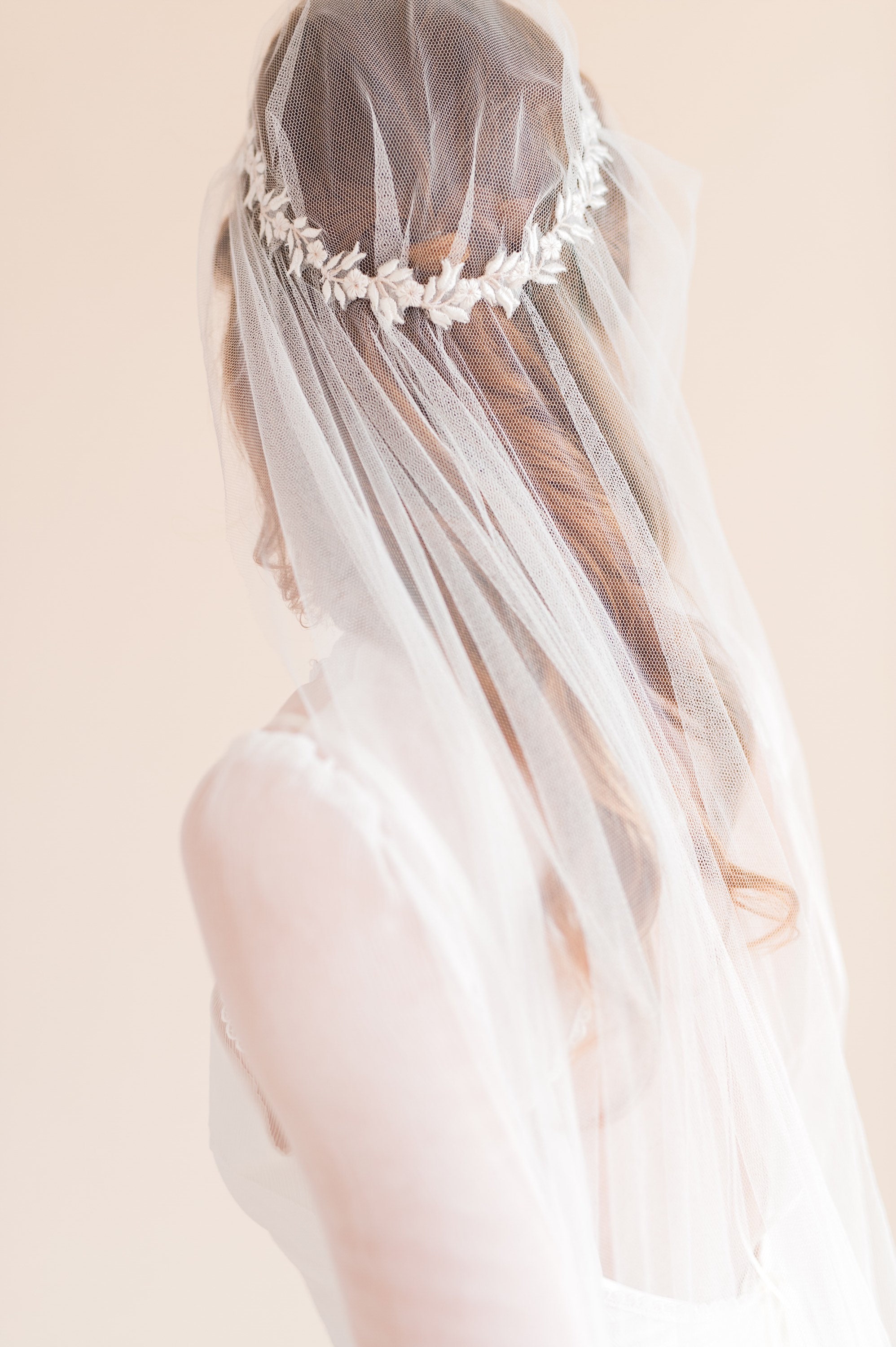 JANUARY VEIL. Juliet Cap Veil Art Deco Veil Wedding Veil - Etsy UK