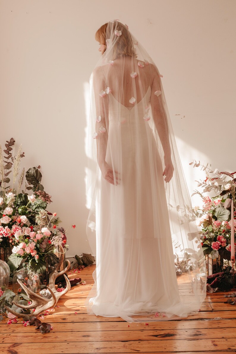 SAMPLE SALE blossom veil. long veil. Petals. Pink and ivory veil. Flower veil. image 4