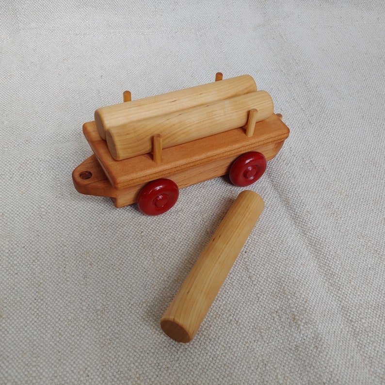Deluxe 5-Car Wooden Train Set Toy Train Handmade Wooden Train Gift for Preschoolers image 6