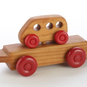 Deluxe 5-Car Wooden Train Set Toy Train Handmade Wooden Train Gift for Preschoolers image 4