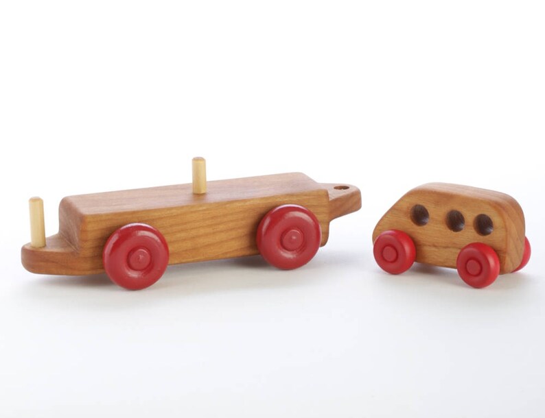 Deluxe 5-Car Wooden Train Set Toy Train Handmade Wooden Train Gift for Preschoolers image 5