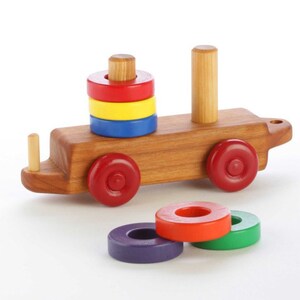 Deluxe 5-Car Wooden Train Set Toy Train Handmade Wooden Train Gift for Preschoolers image 3