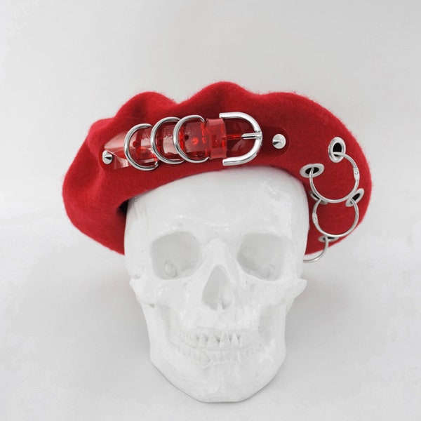 Woolen red beret with pvc buckle strap, unisex french beret made of red wool, decorated with metal rings