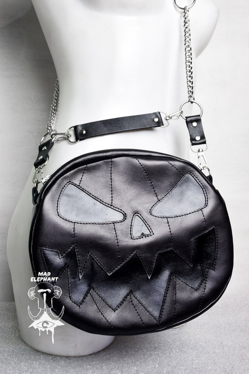 halloween purse pumpkin