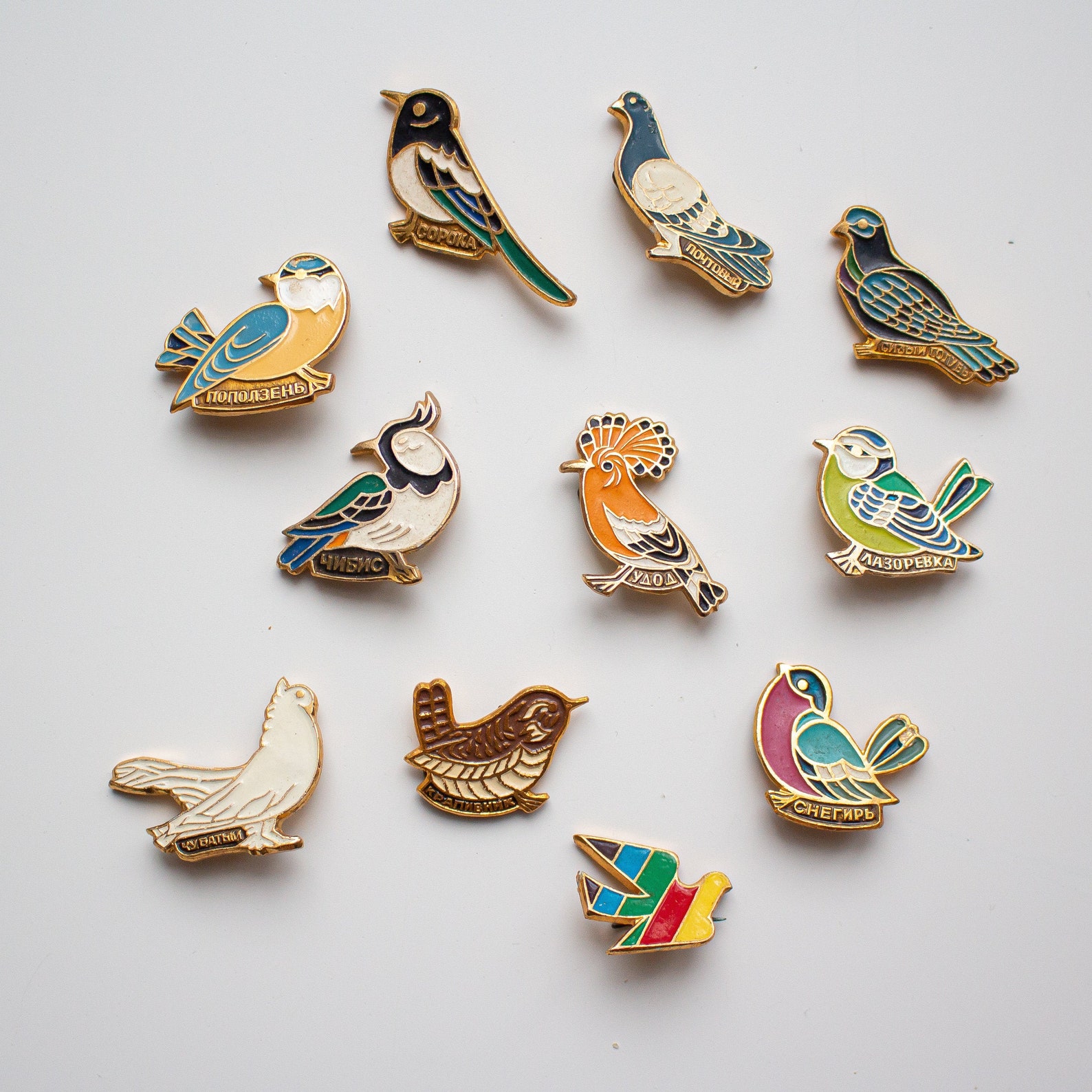Enamel pin Bird pin Badge Backpack pins Lapel pin Nature | Etsy
