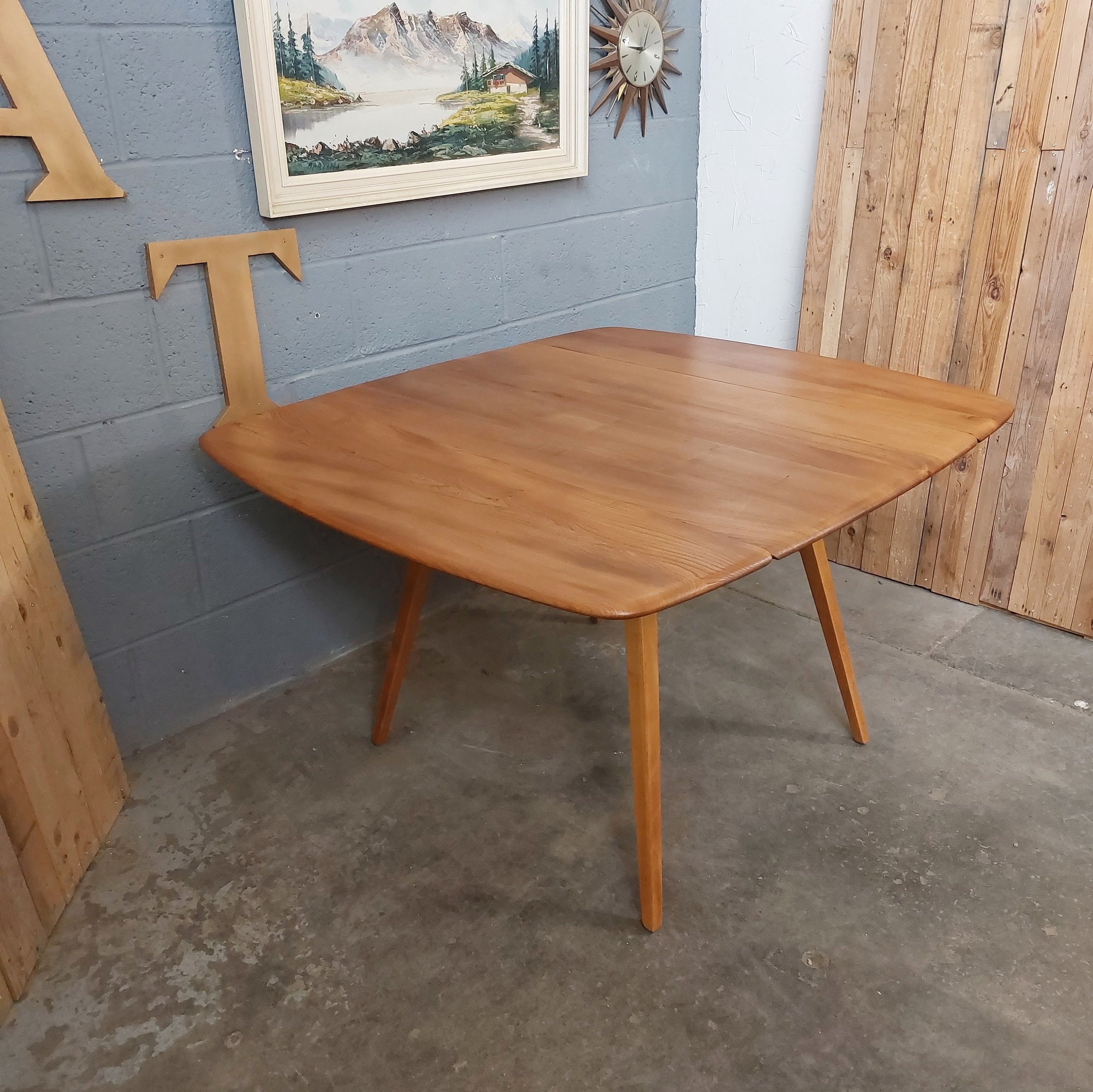 Fully Refurbished, Stunning Mid Century Vintage Ercol Drop Leaf