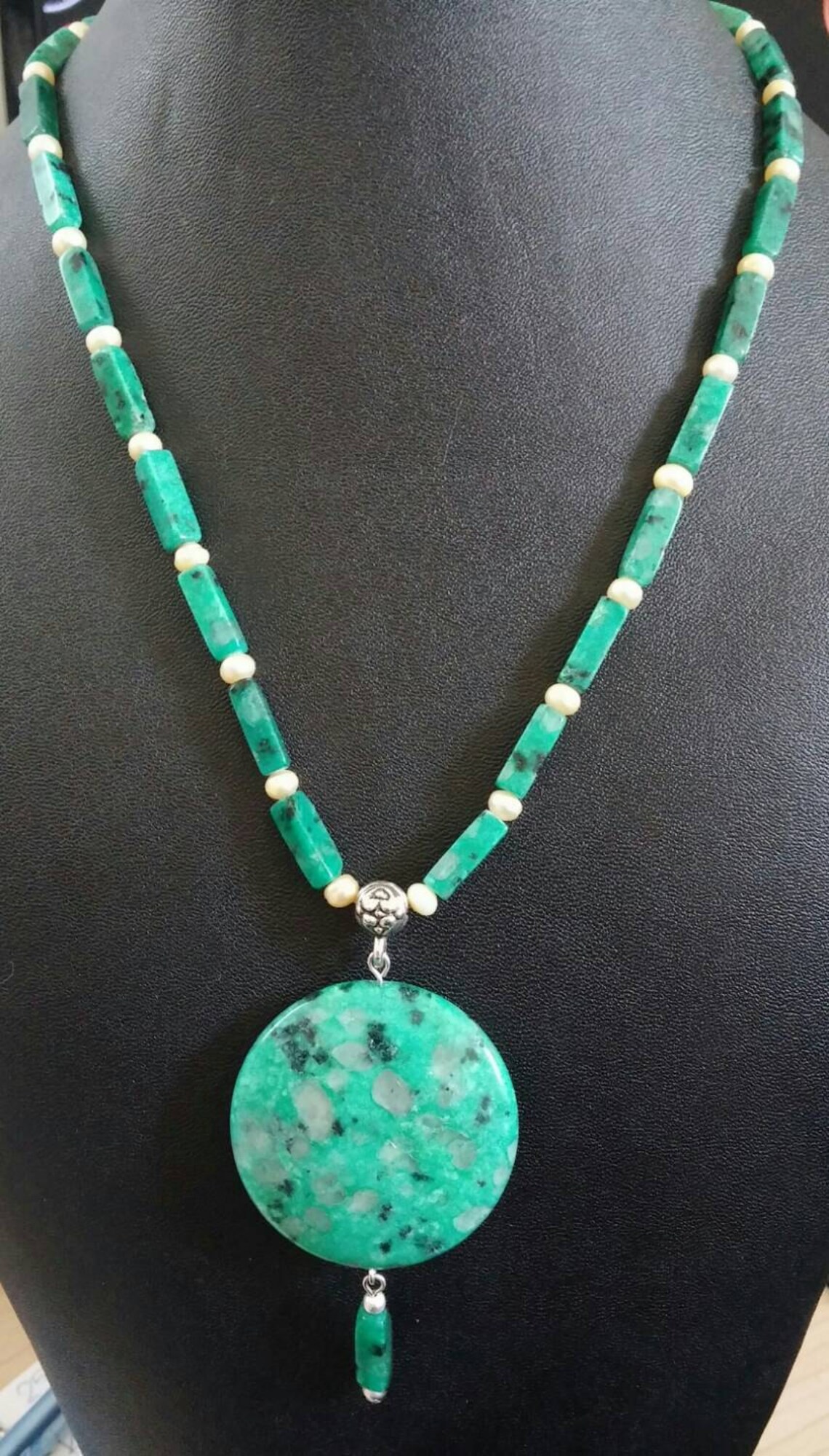 Kiwi necklace set Etsy