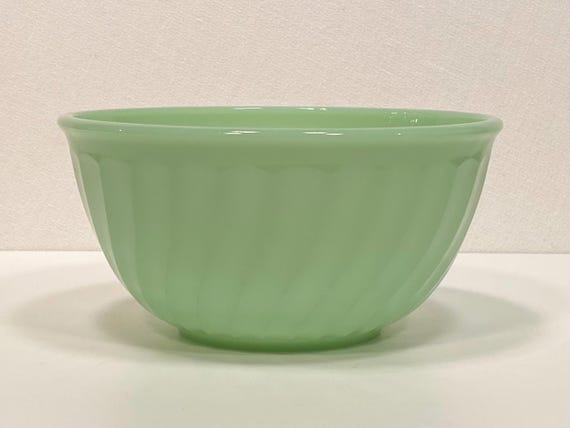 Fire King Jade-Ite 7" Swirl Mixing Bowl