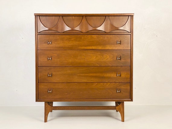 Broyhill Brasilia Chest of Drawers, Circa 1960s - *Please ask for a shipping quote before you buy.