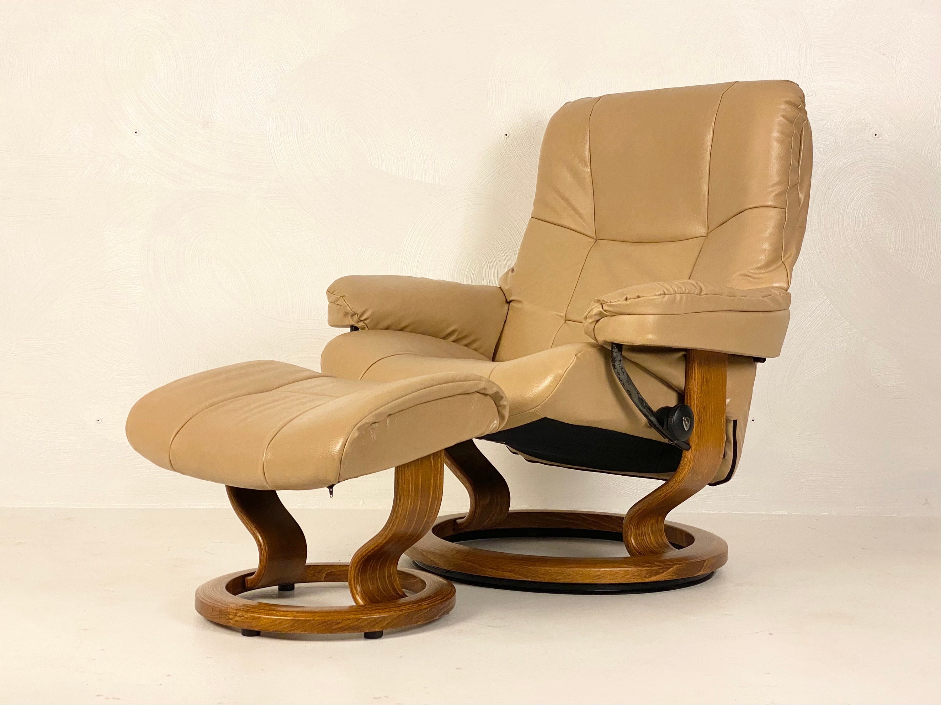 Vintage Leather Ekornes Stressless Recliner and Ottoman *Please ask