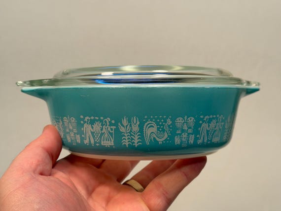 Pyrex #471 Butterprint 1 Pint Casserole