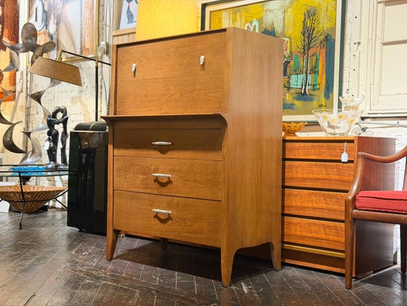 Chest of Drawers by John Von Koert for Drexel's Profile Line, Circa 1955 - *Please ask for a shipping quote before you buy.