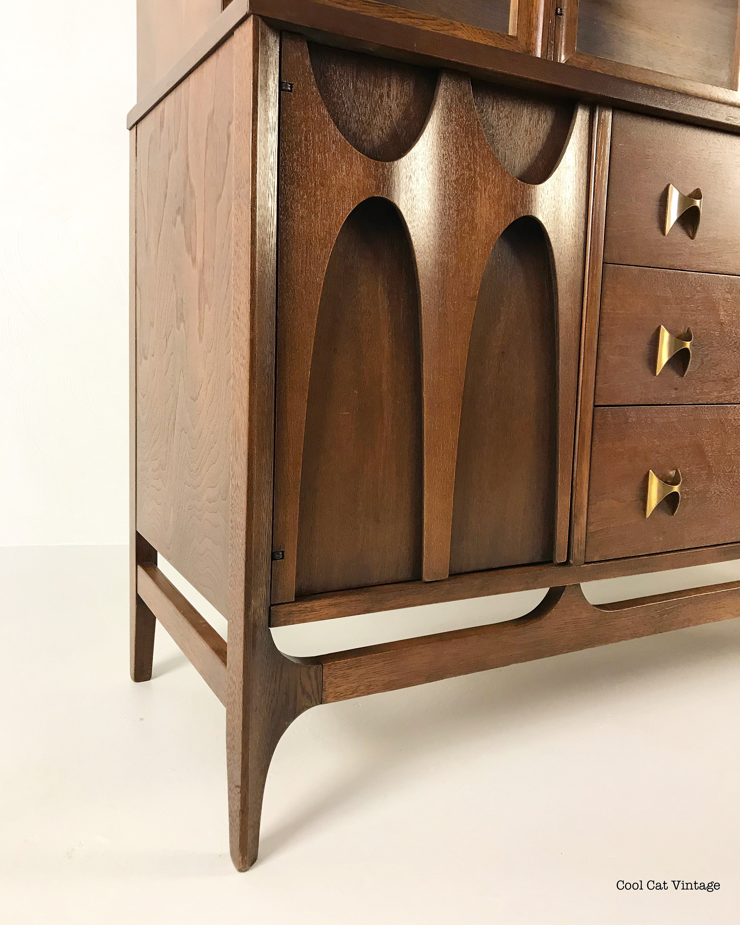 Broyhill Brasilia Walnut Buffett and China Hutch Top, Circa 1960's