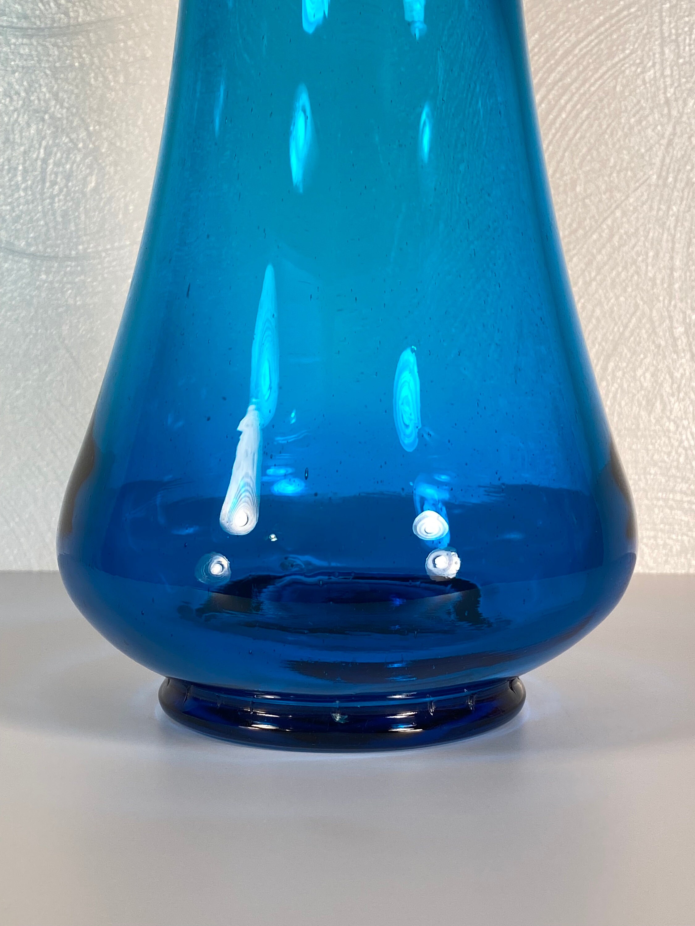 Le Smith Swung Glass at Debora Mathews blog