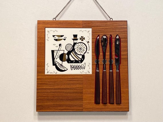 M.C.M. Bar / Cocktail Cutting Board Set