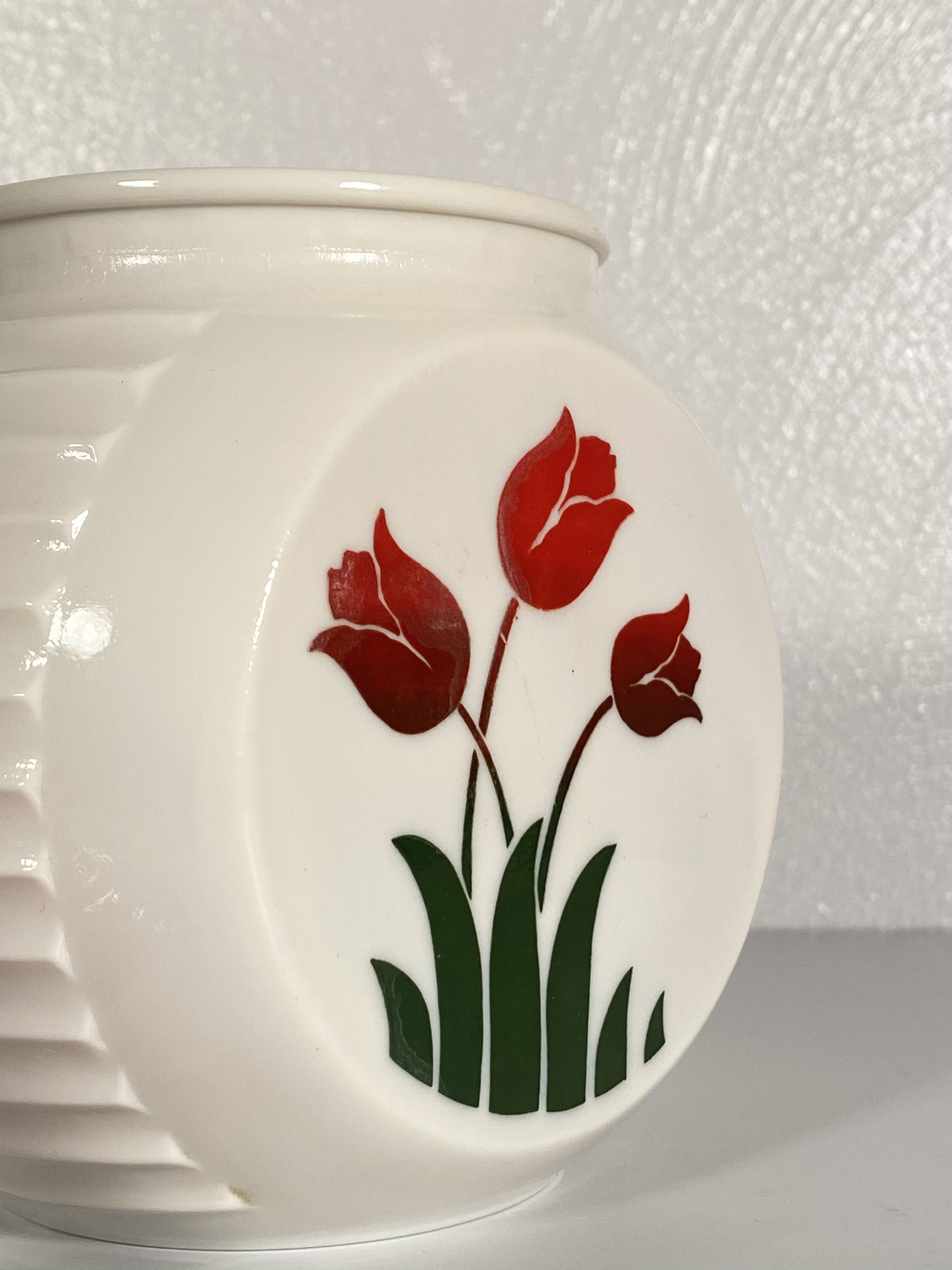 Vitrock / Fire King Tulip Grease Jar