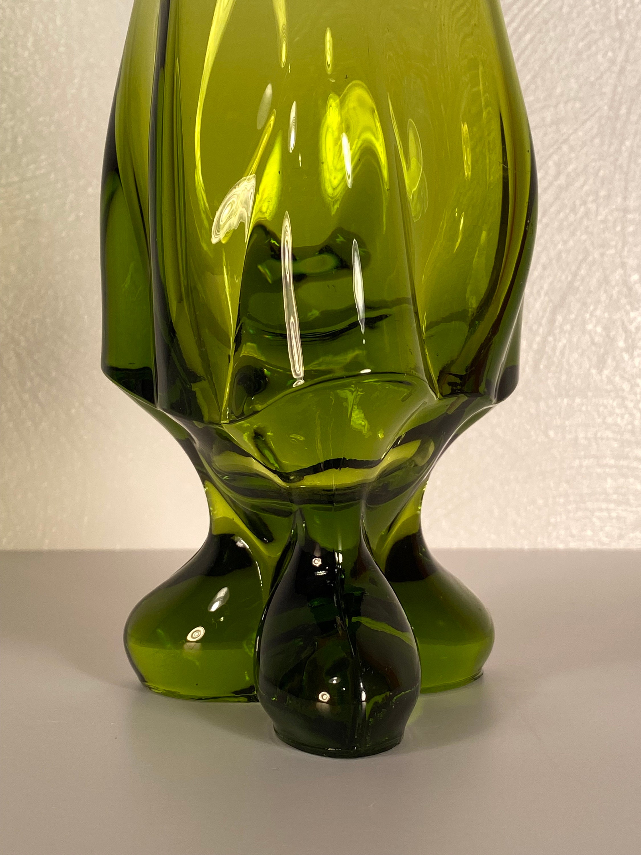 Viking 3 Footed 24.5 Swung Vase