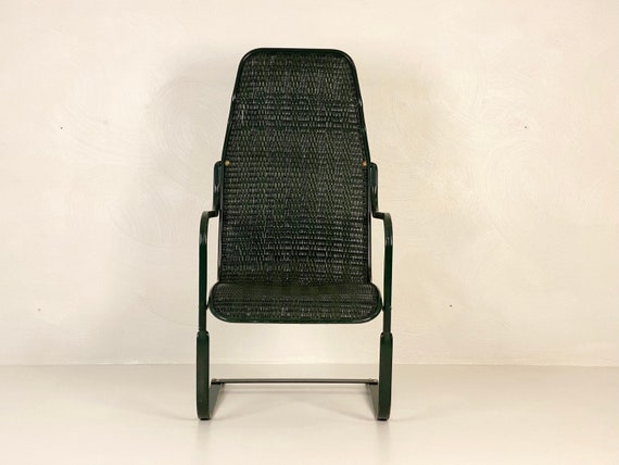 Lloyd/Flanders Aluminum Cantilever Lounge Chair, circa 1970s (9 available) - *Please ask for a shipping quote before you buy.