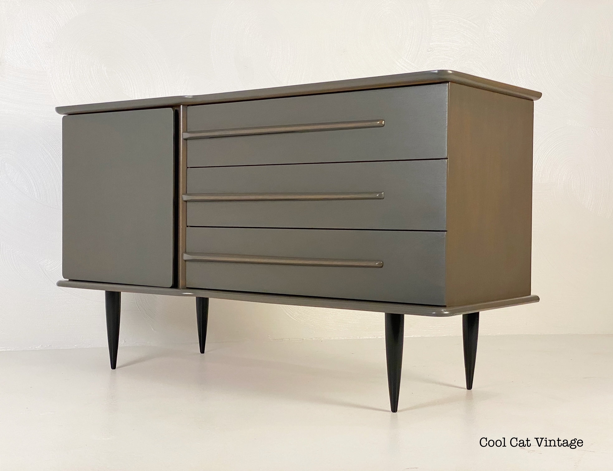 Modern Credenza by United Furniture Company, Circa 1960s *Please ask