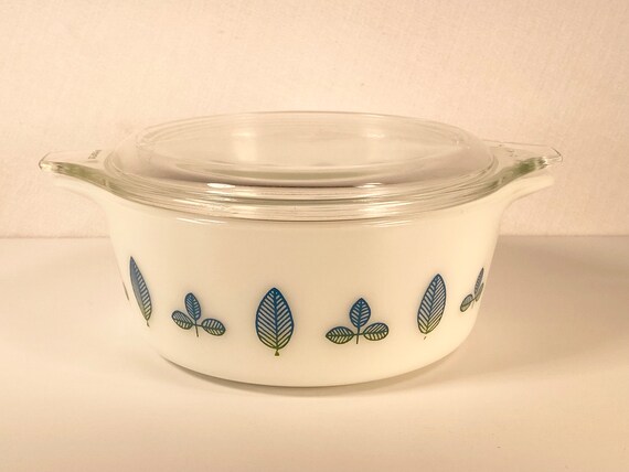 Pyrex #472 Blue & Green Leaf Casserole - 1959 Promo