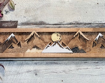 3D Mountain Wood Art: Reclaimed Wood Moon Decor