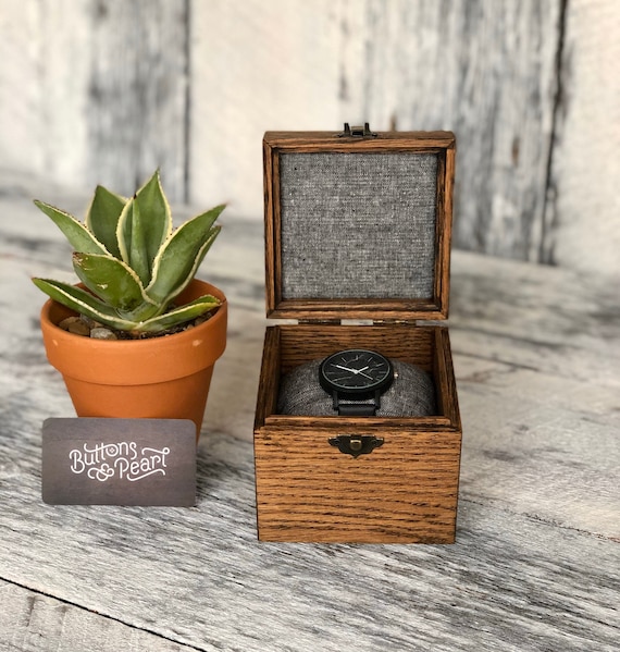 Single watch top box online