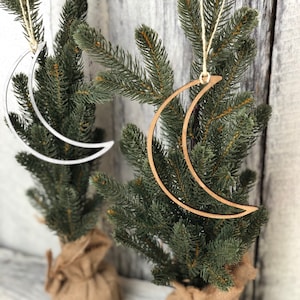 Handgemachte Birkenholz Halbmond Ornament: Gold, Silber oder Natur