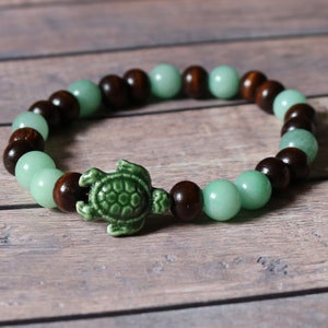 Green Brown Ceramic Sea Turtle wood Aventurine Stone Stretch Cord Beaded Bracelet