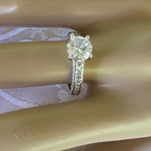 Vintage Jewellery White Gold Ring with Sapphires Antique Art Deco Dress Jewelry medium to large ring size 8 or shops Q