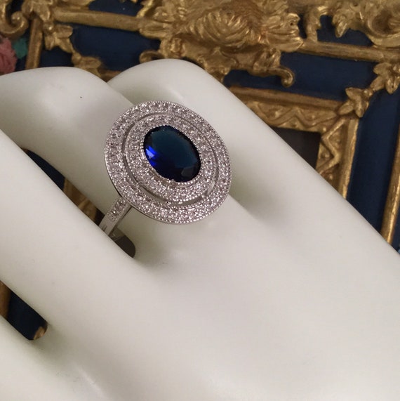 Vintage Jewellery White Gold Ring with Blue and W… - image 2