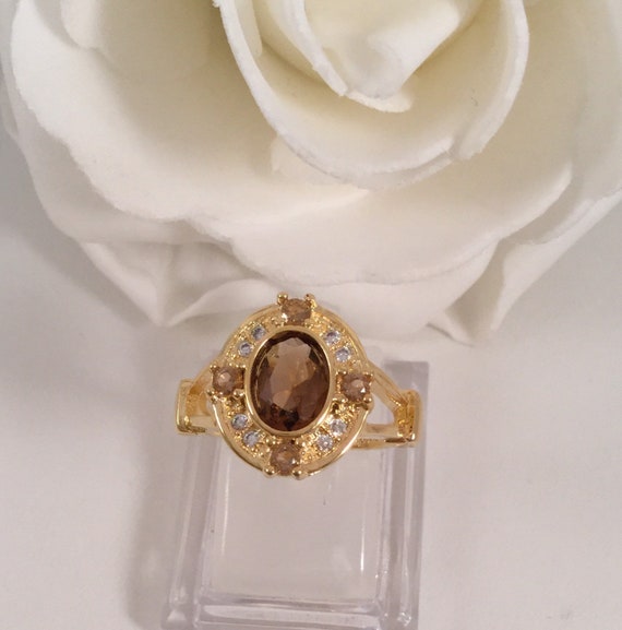 Vintage Jewellery Yellow Gold Ring with Brown Top… - image 3