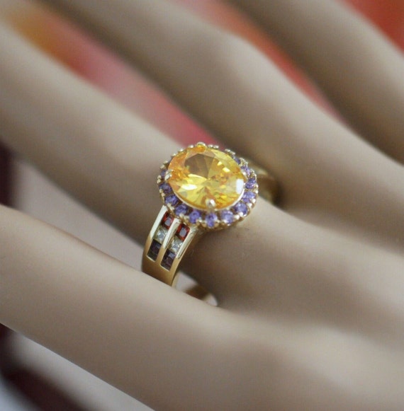 Vintage Jewellery Yellow Gold Ring with bright ye… - image 6