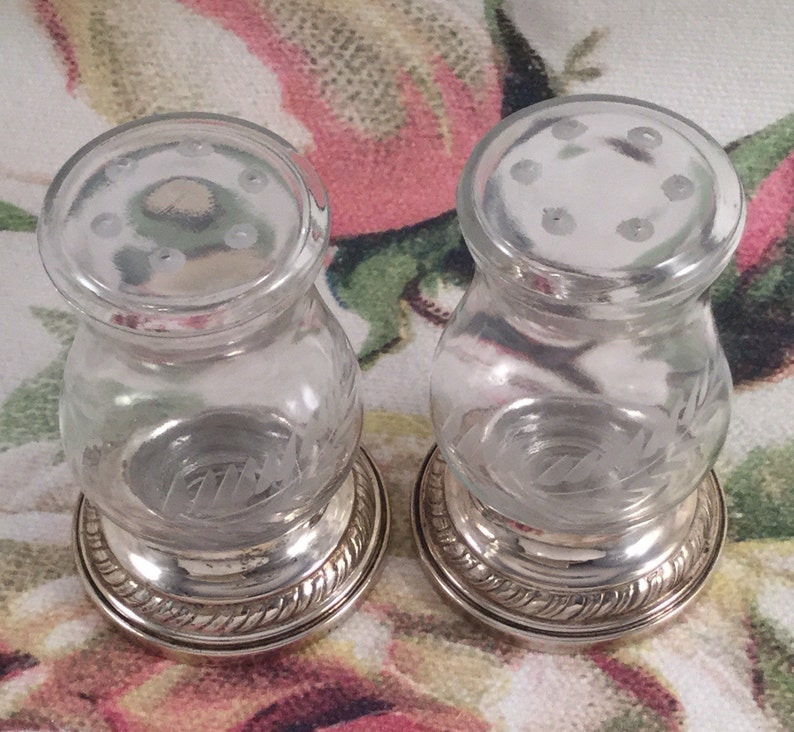 Vintage Quaker Hurricane Solid Sterling Silver and Leaf Etched Glass Salt Pepper Shakers Lamp shops shaped Wedding Engagement Gifts Presents